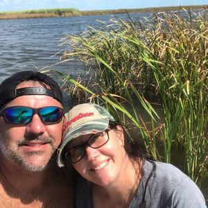 Meet your Posher, Ellis